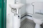 1+1 double mains toilet unit 8ft x 5ft (green – ral 6005)