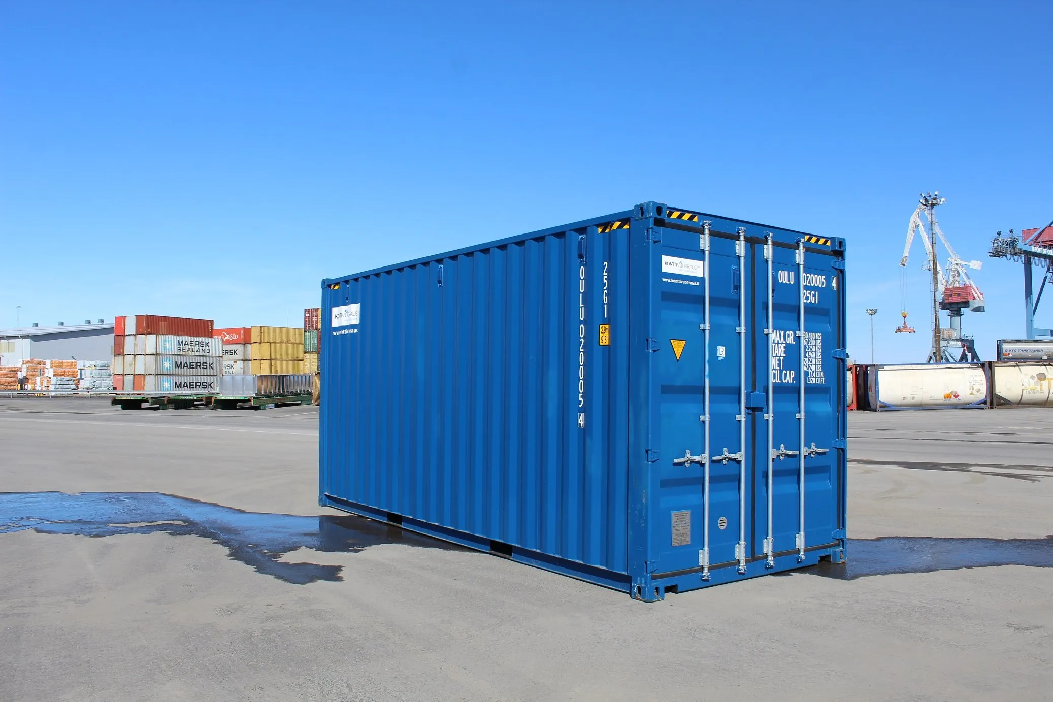 1 20′ Insulated Container - Image 1