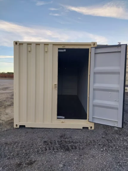 new one trip 20′ storage container with man door. tri door.
