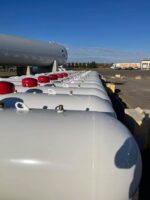 1000 gallon propane tanks 7 2.jpg