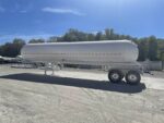 11600 gallon industrial gas tank trailer ca 1.jpg
