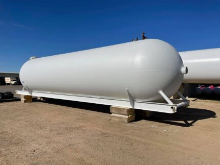 buy 18000 gallon skid tank.jpg